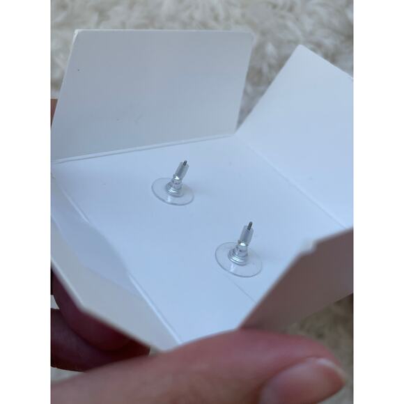 Betsey Johnson Hop To It Tulip Studs Pink Earrings NEW Flower Spring - Picture 5 of 11